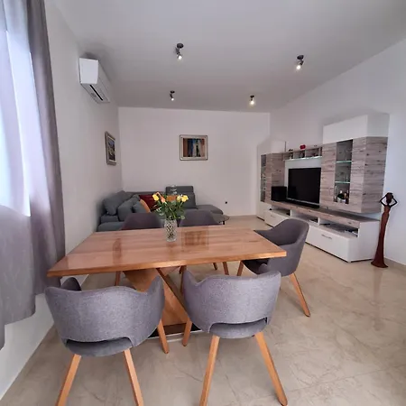 Apartment Znjan 50m ----seasun&relax---- Location Split