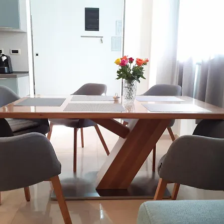 Znjan 50m ----seasun&relax---- Location Апартаменты *