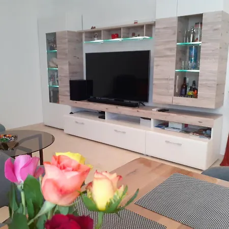 Znjan 50m ----seasun&relax---- Location Сплит