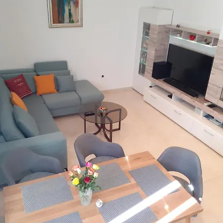 Апартаменты Znjan 50m ----seasun&relax---- Location *