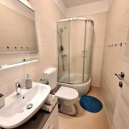 Znjan 50m ----seasun&relax---- Location Апартаменты *