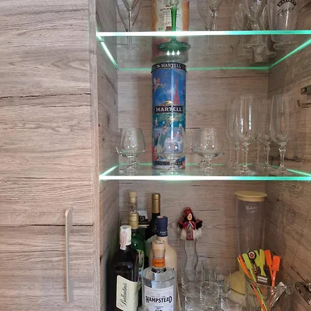 Апартаменты Znjan 50m ----seasun&relax---- Location