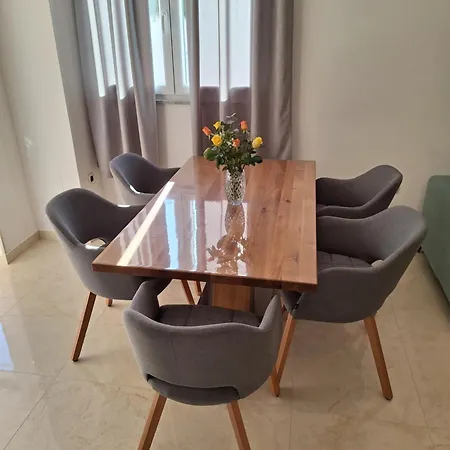 Znjan 50m ----seasun&relax---- Location Апартаменты